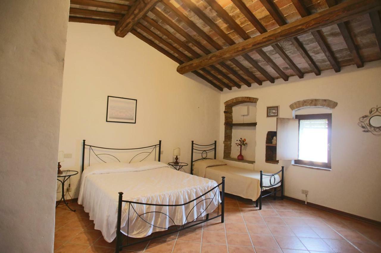 فيلا San Quirico dʼOrciaفي Agriturismo Oria Bianca المظهر الخارجي الصورة